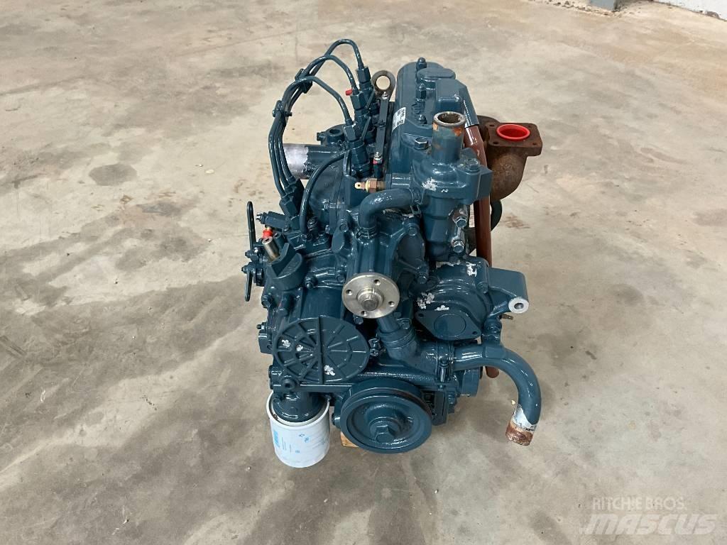 Kubota D 905 Engines