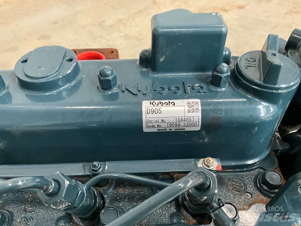 Kubota D 905 Engines