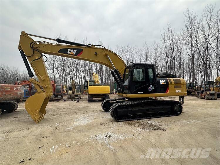 CAT 325D2 Crawler excavators