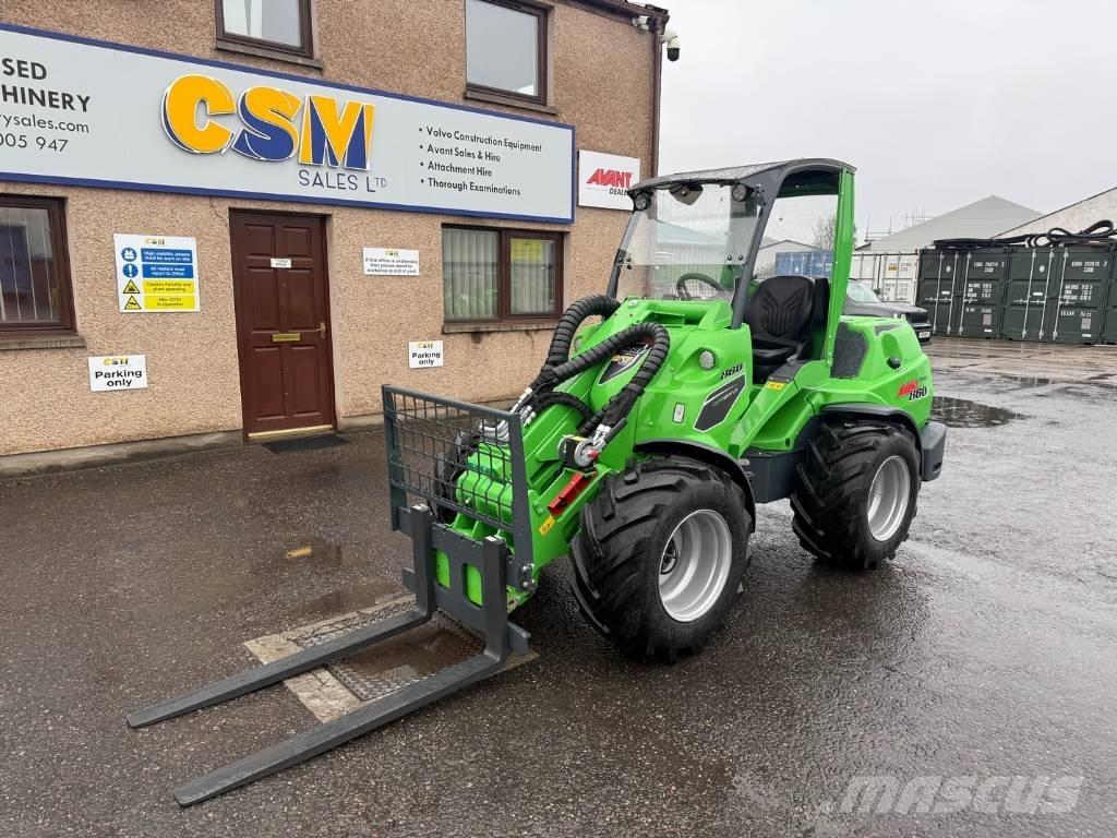 Avant 860 i Mini loaders