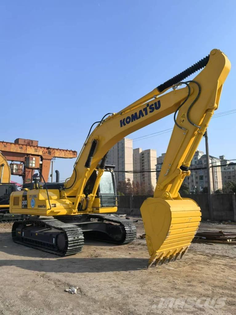 Komatsu PC 300-8 Crawler excavators