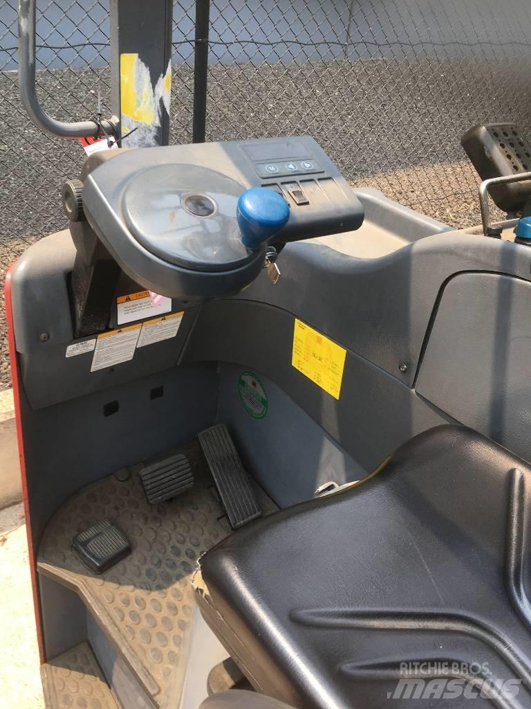 Nichiyu FBRF14 Reach truck