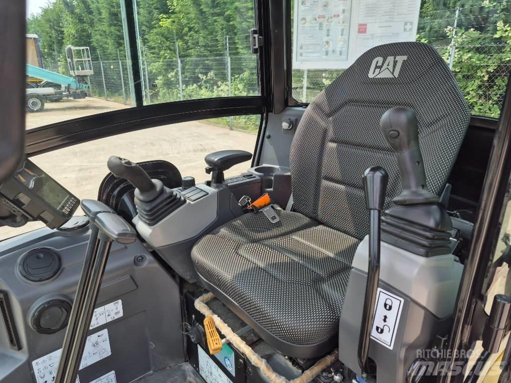 CAT 301.8 Mini excavators < 7t