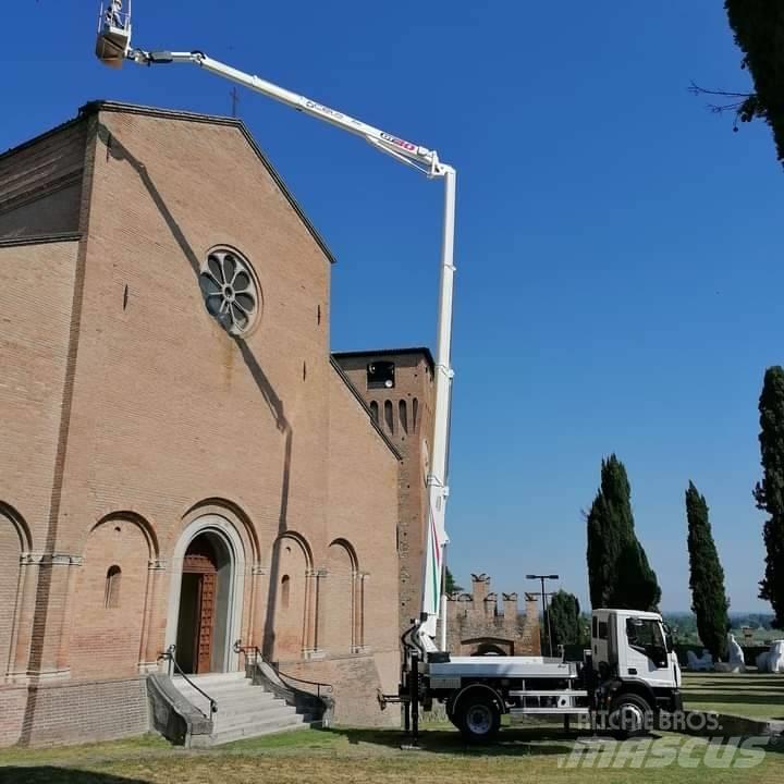 Cela DT 30 Truck mounted aerial platforms