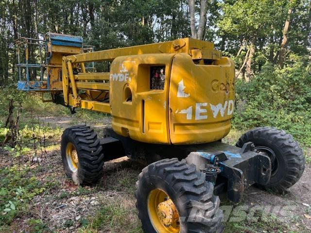 Genie Z 45/25 Articulated boom lifts