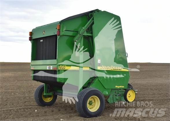 John Deere 567 Round balers