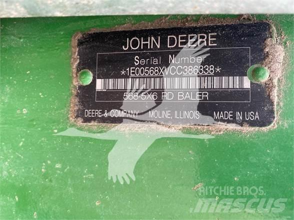 John Deere 568 Round balers