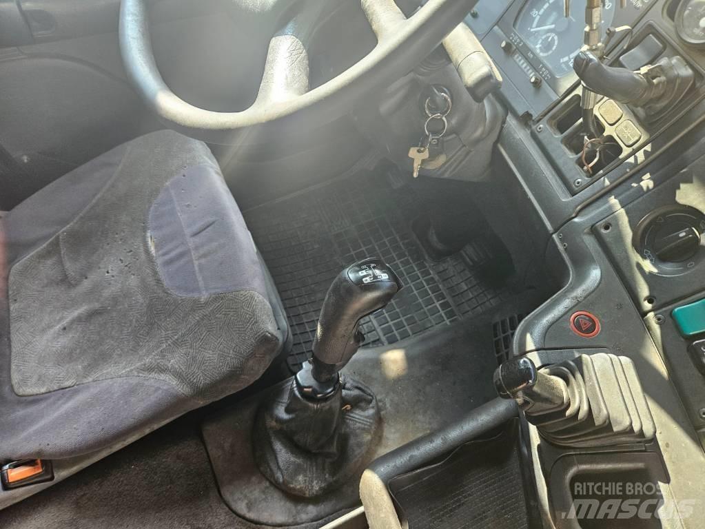 Scania 114-380 Truck Tractor Units