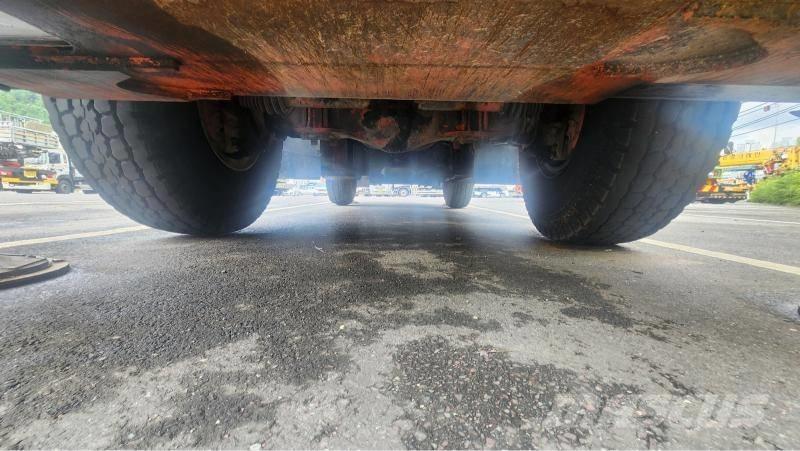 Tadano TR 500 M-2 Rough terrain cranes