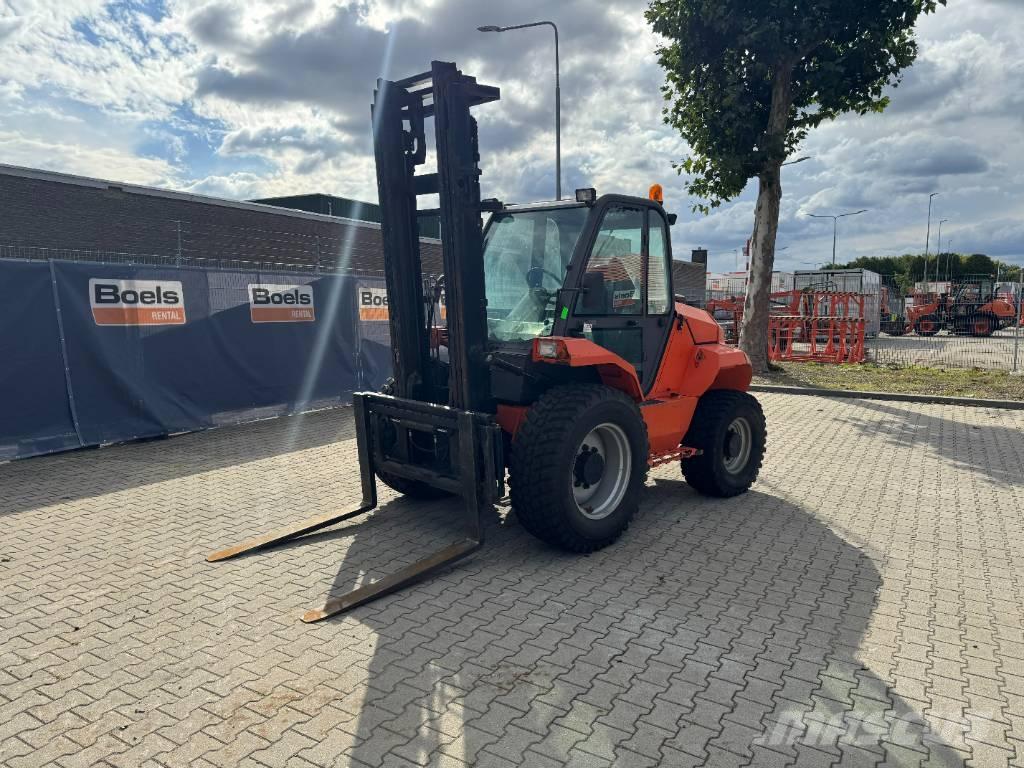 Manitou M30-4 Diesel trucks