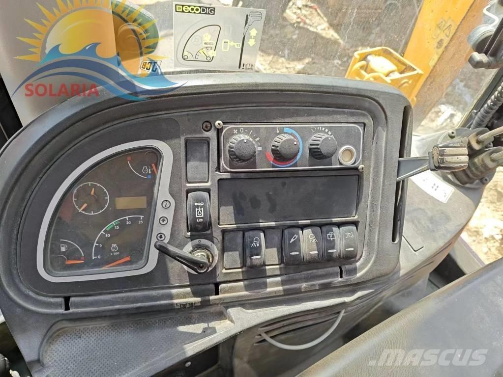 JCB 3 CX TLB's