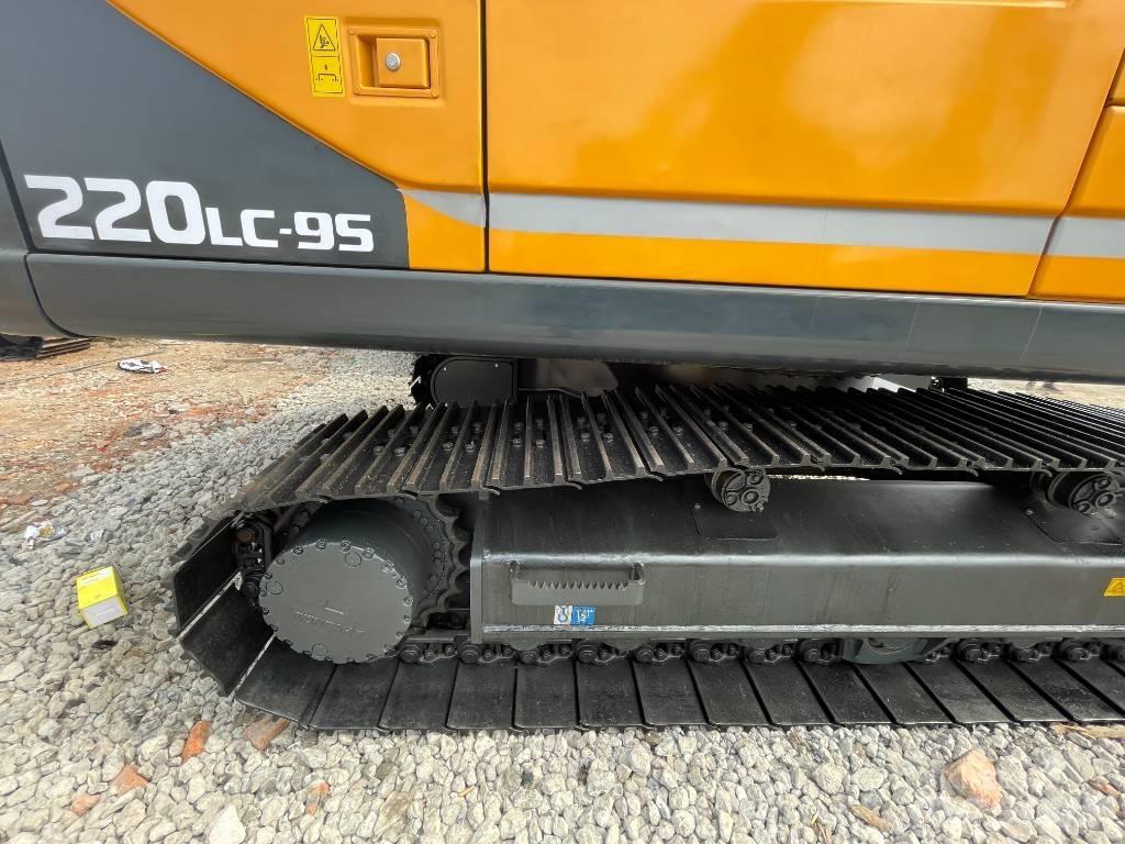 Hyundai 220 Crawler excavators