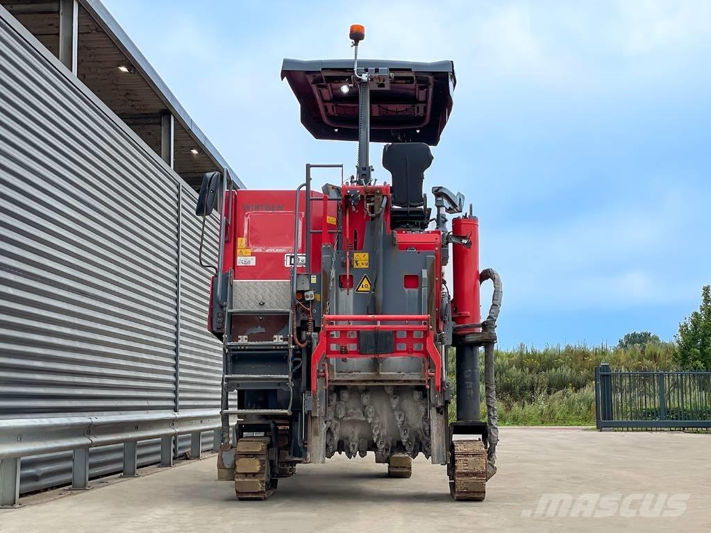 Wirtgen W 100 CFI Asphalt cold milling machines