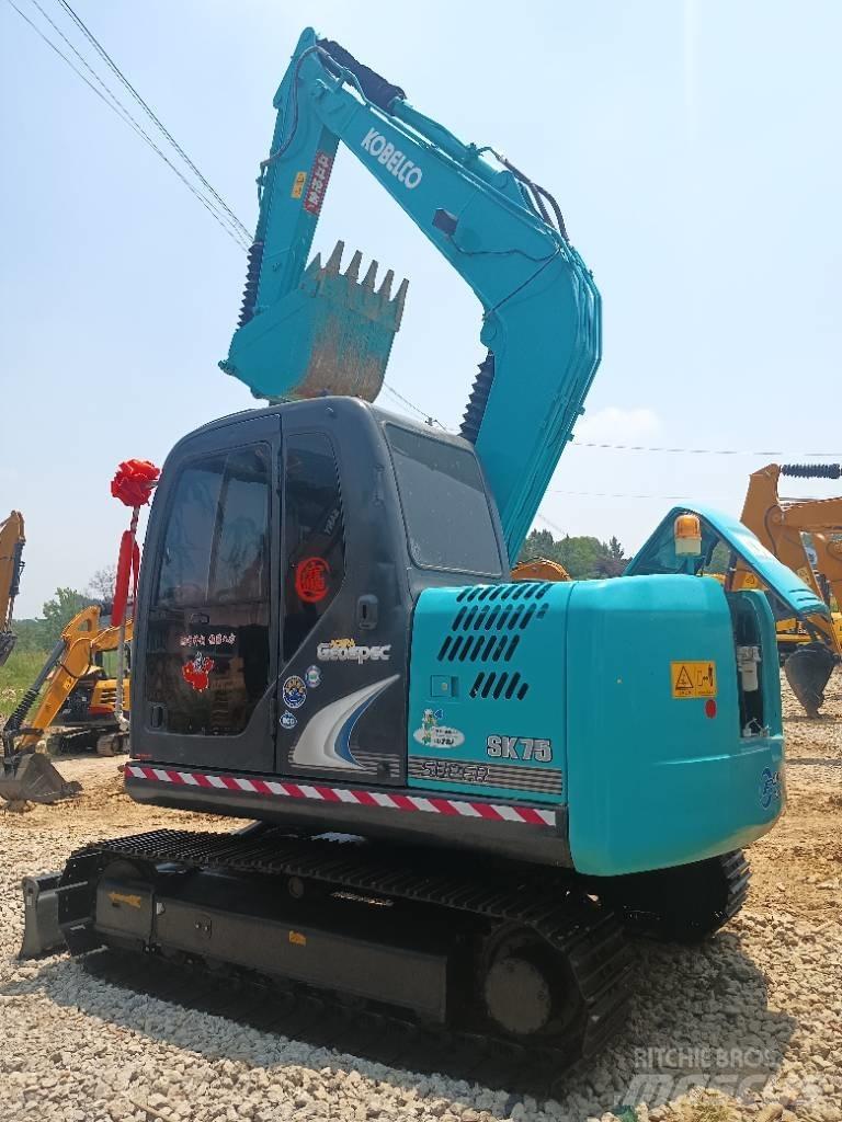 Kobelco SK 75 Mini excavators < 7t