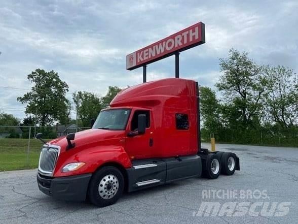 International LT Truck Tractor Units