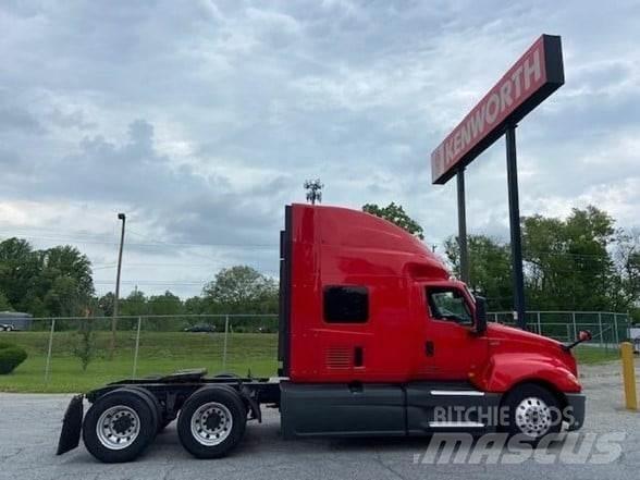 International LT Truck Tractor Units