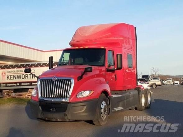 International LT Truck Tractor Units