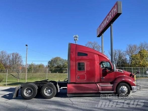 Kenworth T680 Truck Tractor Units