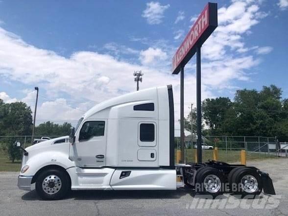 Kenworth T680 Truck Tractor Units