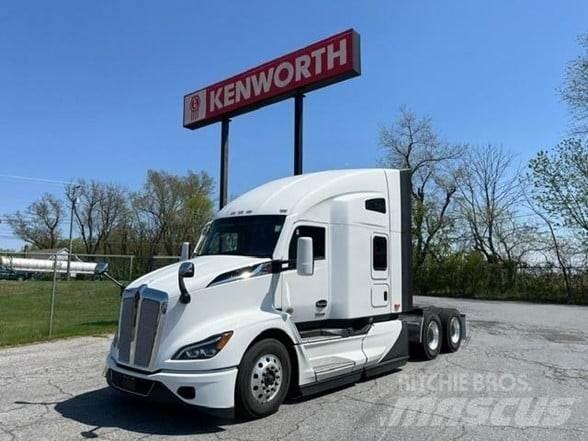 Kenworth T680 Truck Tractor Units