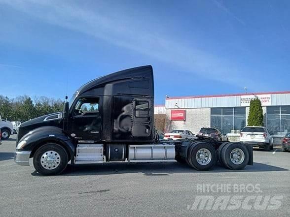 Kenworth T680 Truck Tractor Units