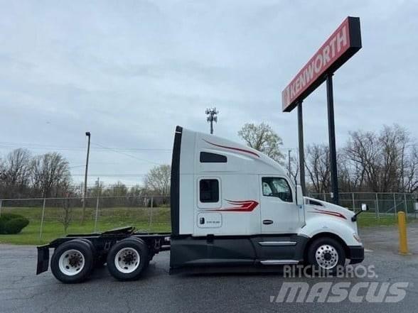 Kenworth T680 Truck Tractor Units