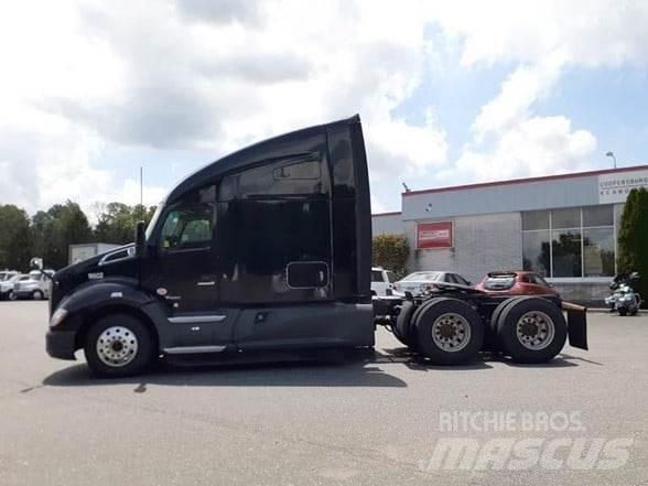 Kenworth T680 Truck Tractor Units