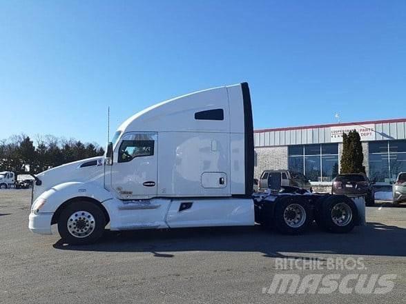Kenworth T680 Truck Tractor Units