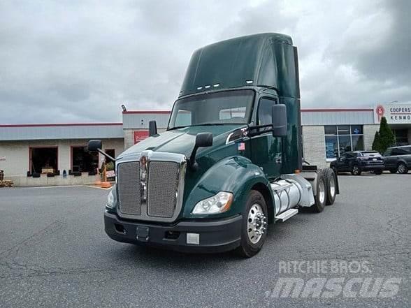Kenworth T680 Truck Tractor Units
