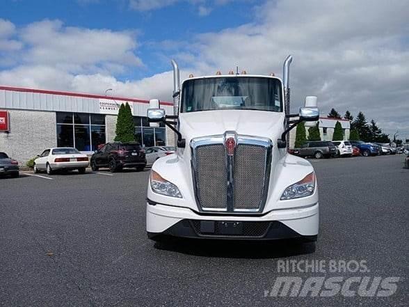 Kenworth T680 Truck Tractor Units