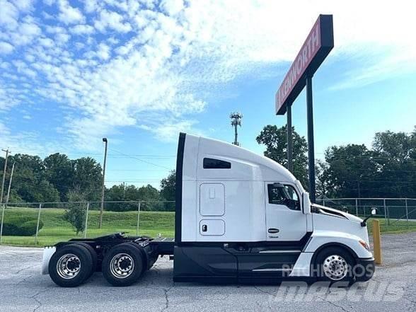 Kenworth T680 Truck Tractor Units