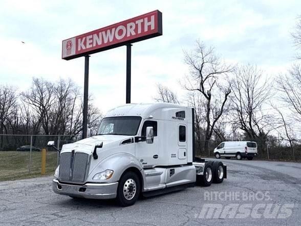 Kenworth T680 Truck Tractor Units
