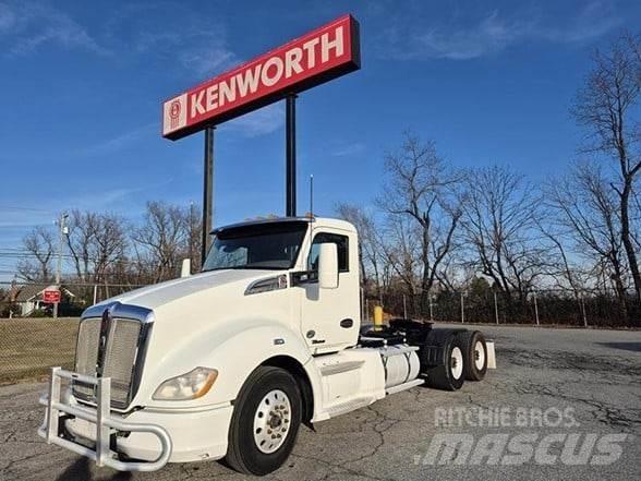 Kenworth T680 Truck Tractor Units