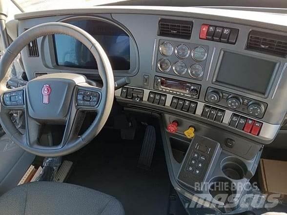 Kenworth T880 Truck Tractor Units