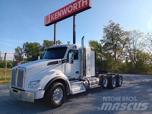 Kenworth T880 Truck Tractor Units
