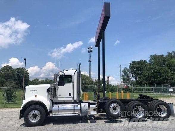 Kenworth W900 Truck Tractor Units