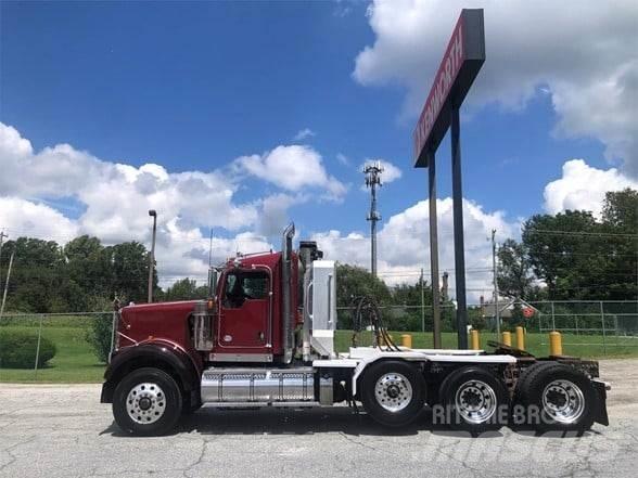 Kenworth W900B Truck Tractor Units