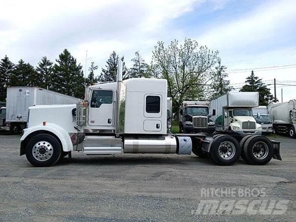 Kenworth W900L Truck Tractor Units