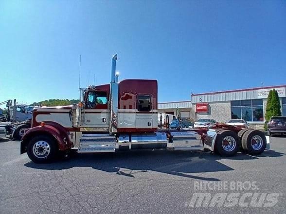 Kenworth W900L Truck Tractor Units