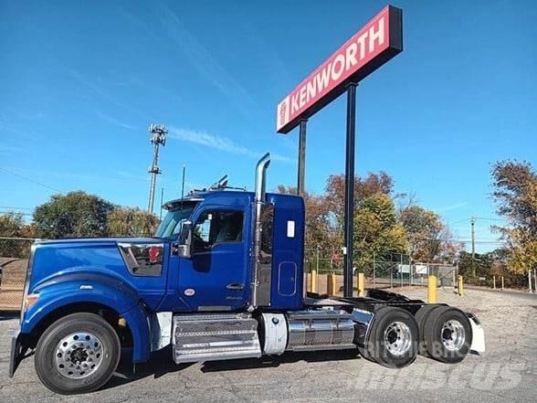Kenworth W990 Truck Tractor Units