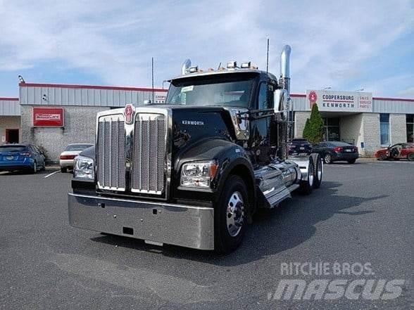 Kenworth W990 Truck Tractor Units