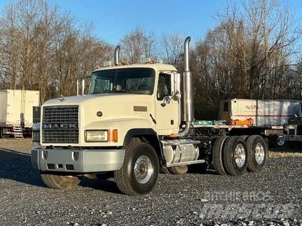 Mack CL733 Truck Tractor Units
