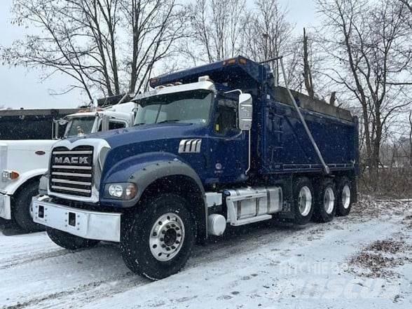 Mack GRANITE 64FR Tipper trucks