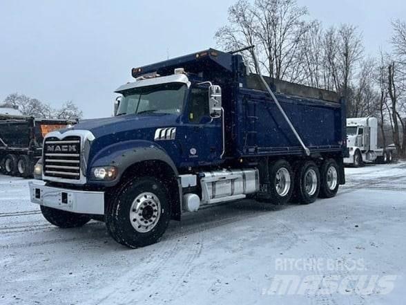 Mack GRANITE 64FR Tipper trucks