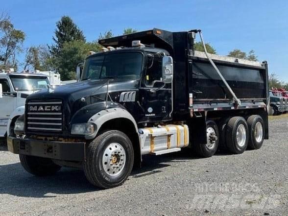 Mack GRANITE GU713 Tipper trucks