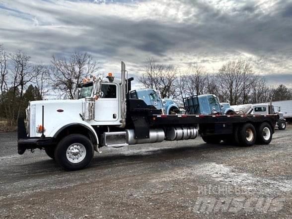 Peterbilt 357 Flatbed/Dropside trucks