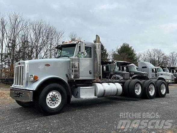 Peterbilt 367 Truck Tractor Units