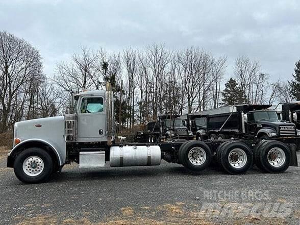 Peterbilt 367 Truck Tractor Units
