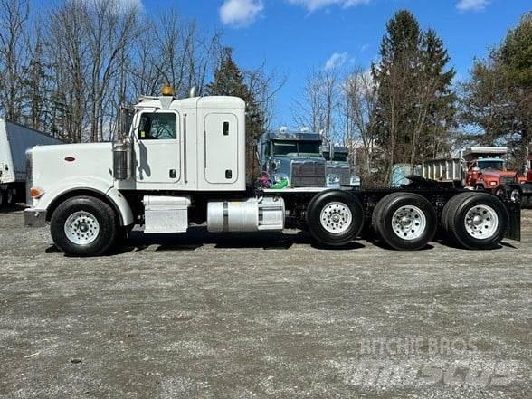 Peterbilt 367 Truck Tractor Units