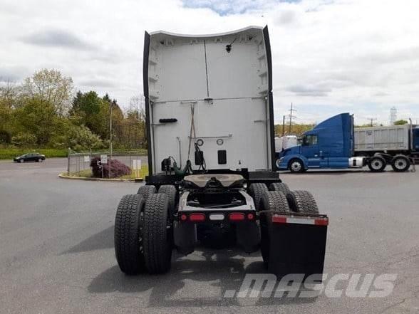 Peterbilt 579 Truck Tractor Units